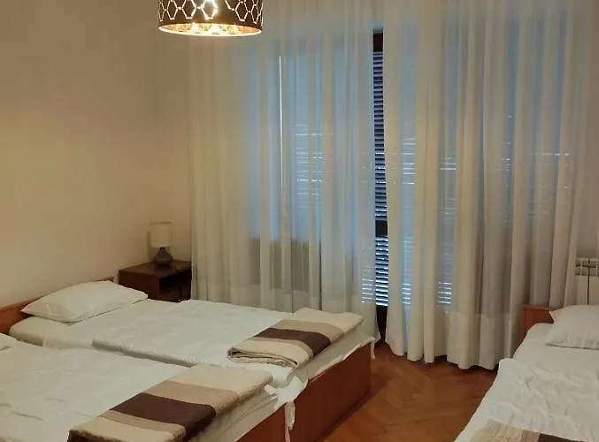 Dck Apartments