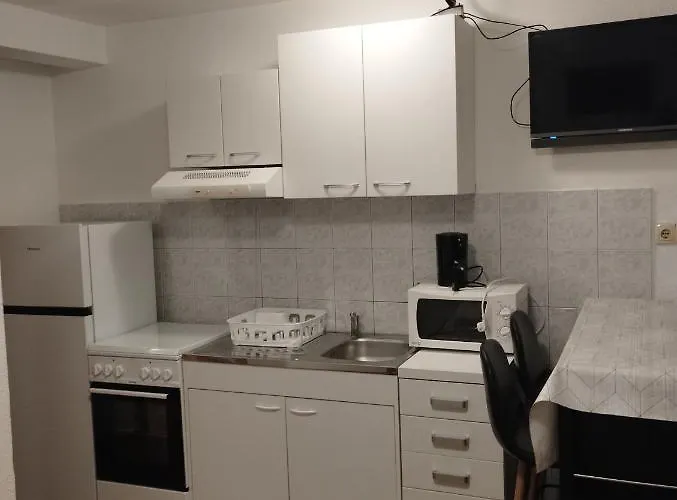 Dck Apartments